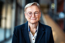 Porträt Dr. Silvia Brüggen